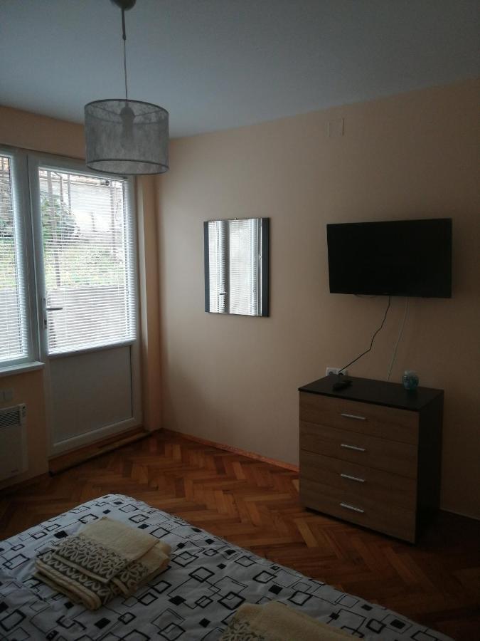 Дом Тодор И Тота Мутевски Troyan  Exterior foto