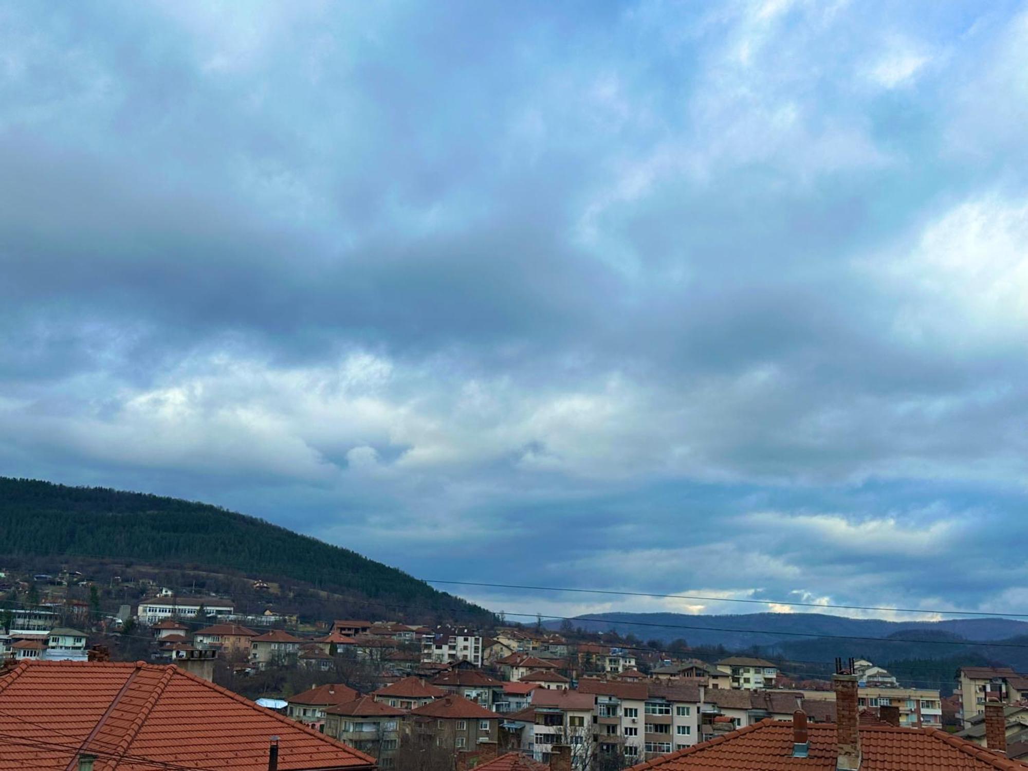 Дом Тодор И Тота Мутевски Troyan  Exterior foto